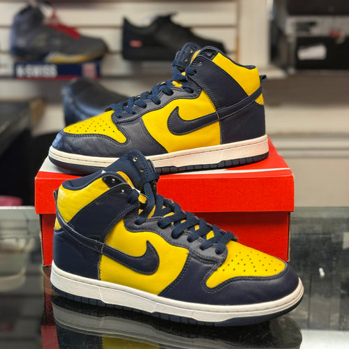 Nike Dunk High “Michigan”