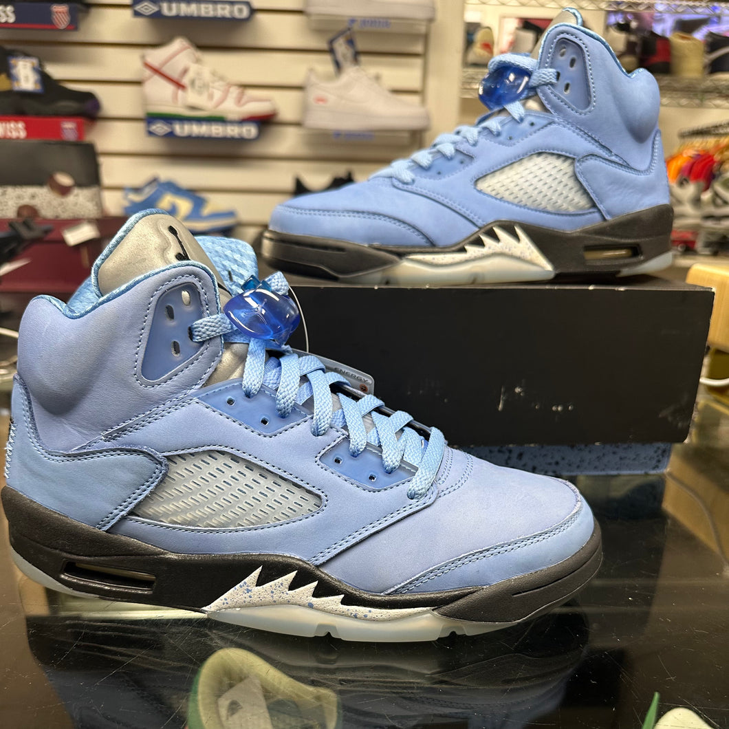 Air Jordan 5 “UNC”