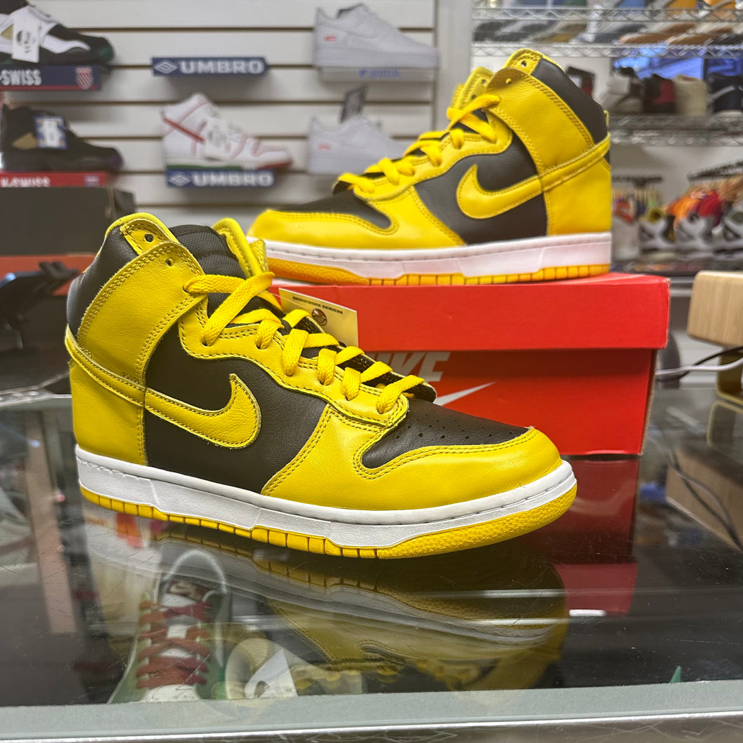 Nike Dunk High “Pollen”