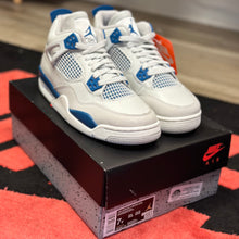 Load image into Gallery viewer, Air Jordan 4 “Military Blue”