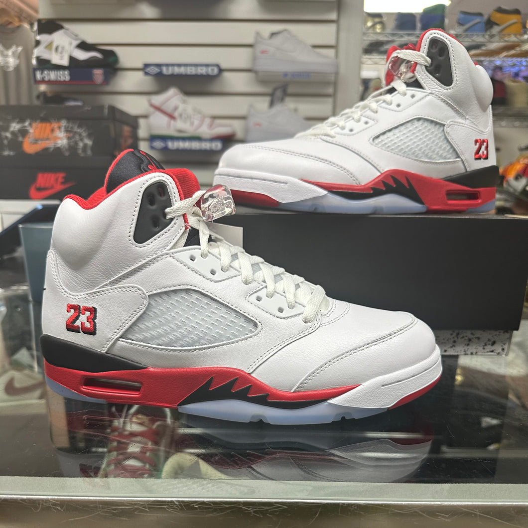 Air Jordan 5 “Fire Red” 2025
