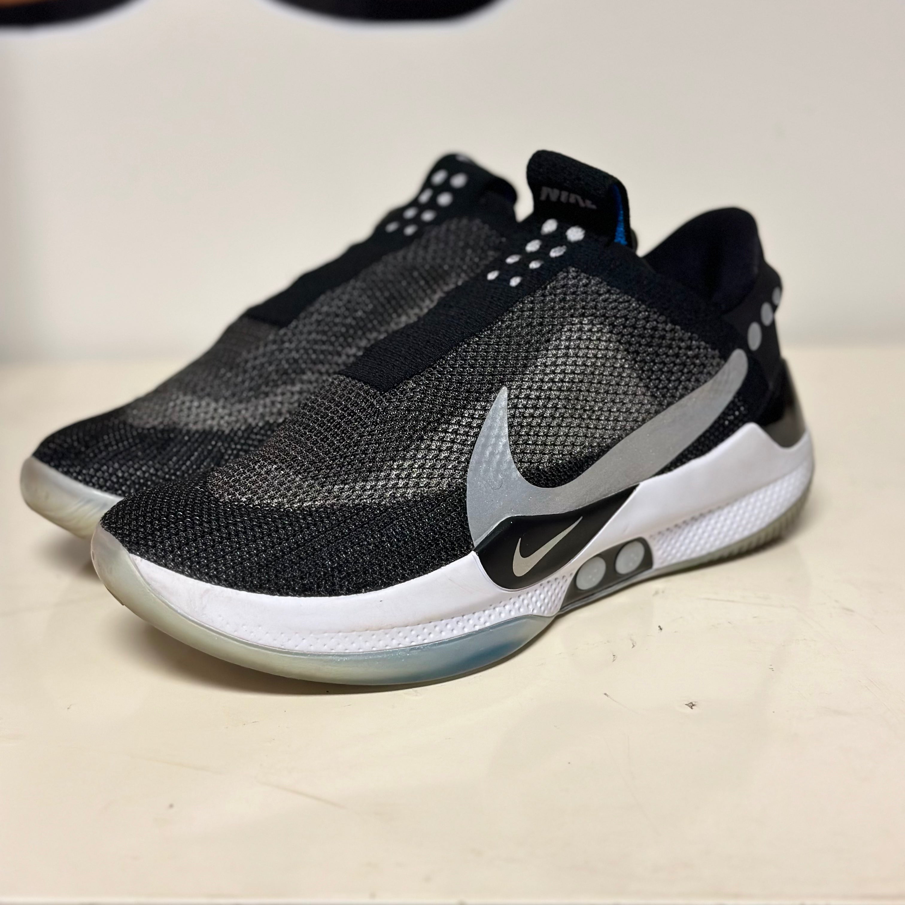 Nike adapt bb shops black