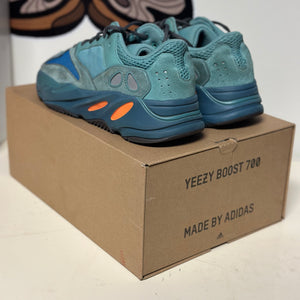 Yeezy 700 “Azure”