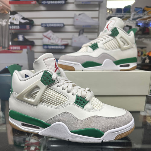 Air Jordan 4 SB “Pine Green”