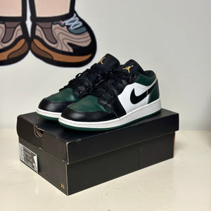 Air Jordan 1 Low “Pine Green”