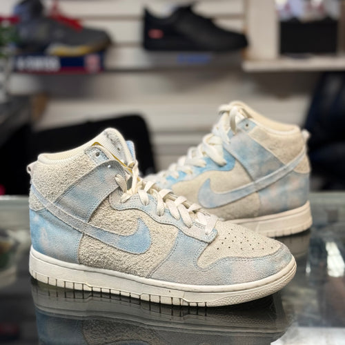 Nike Dunk High “Ice Blue”