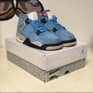 Air Jordan 4 “UNC”