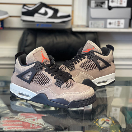 Air Jordan 4 “Taupe Haze”